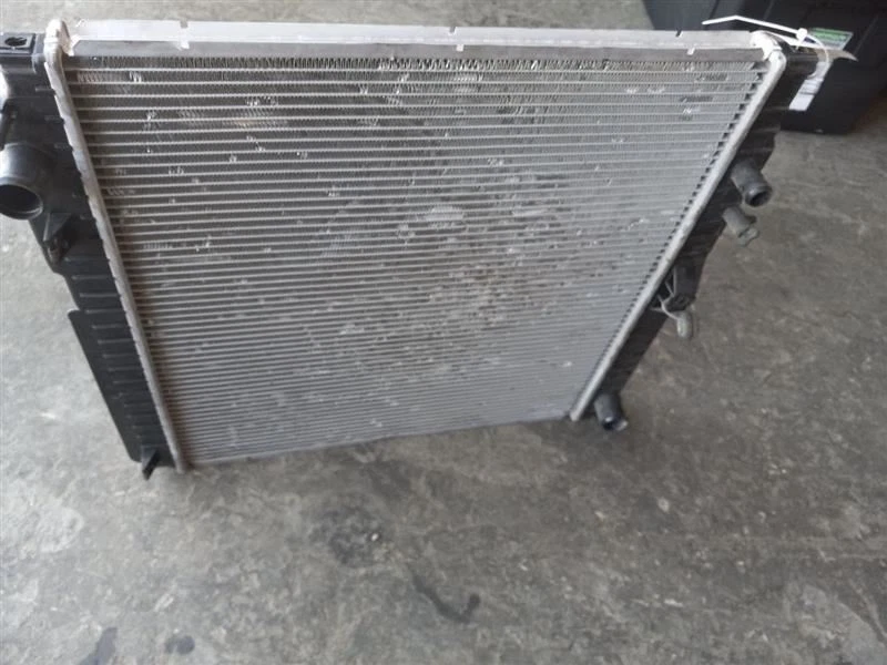 Radiador 03-05 LINCOLN AVIATOR 5C5Z8005AA Foto 3 de 4