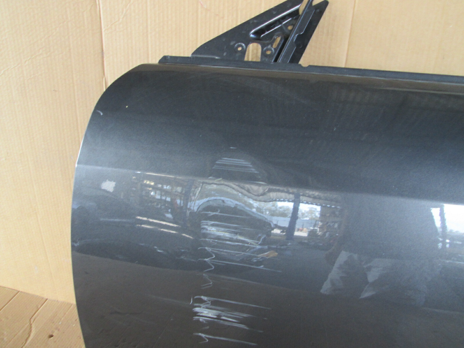 Maserati Ghibli  LH Front Door / Shell P/N 673007994