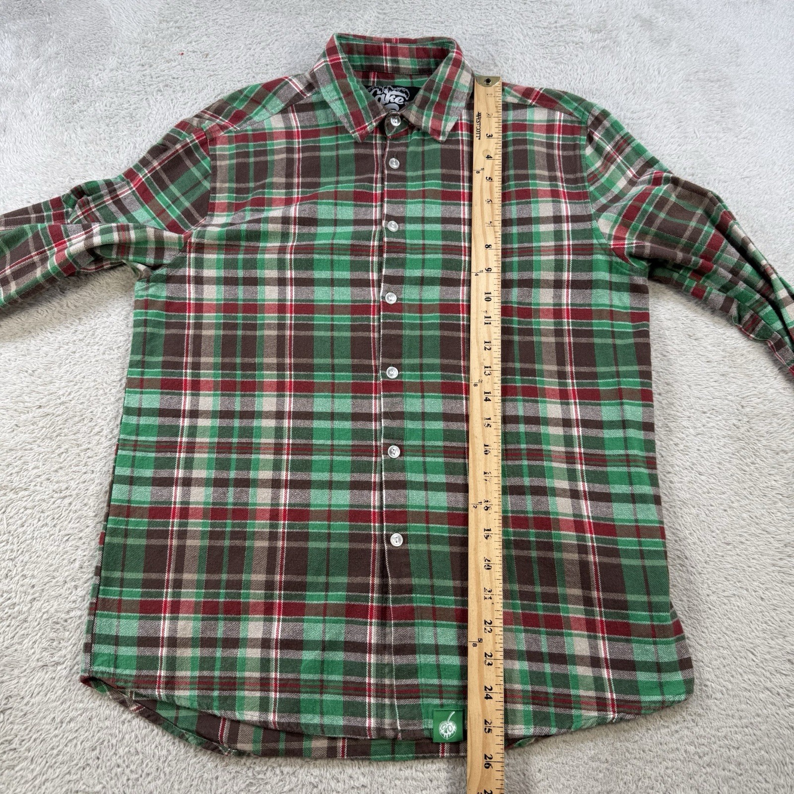 Cake Worthy Flannel Mens Small Green Plaid Peter Pan Disney Never Grow Up Shirt
