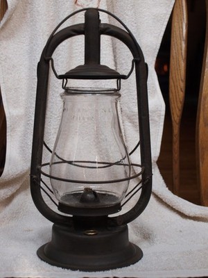 Vintage Ohio Lantern Co. Automatic Lift w/ Cast  Ohio Tiffin 0 Tubular Globe VG