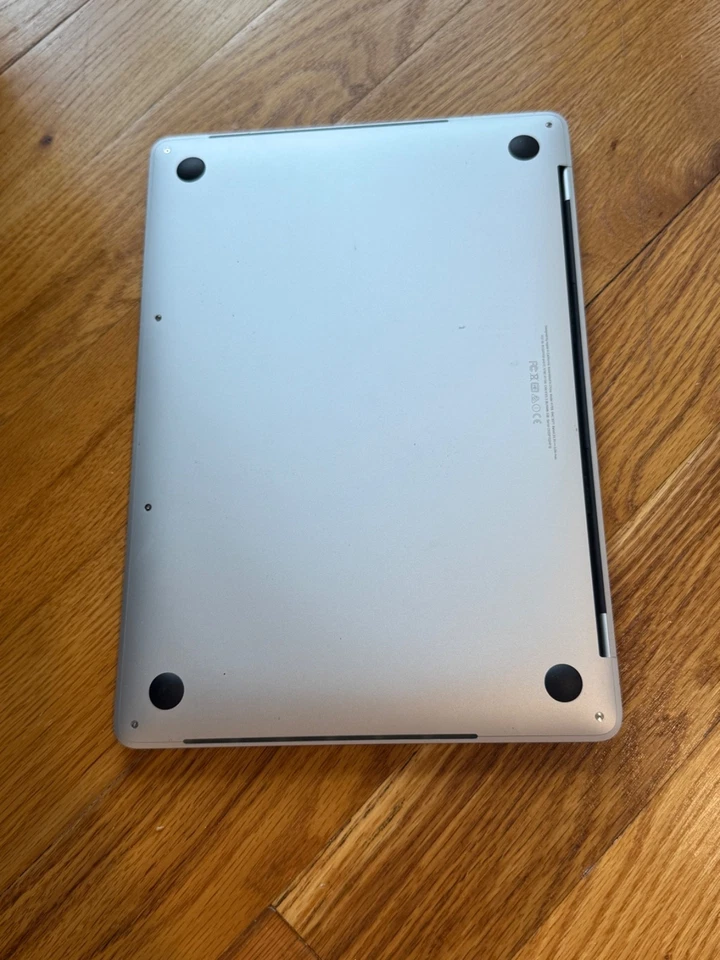 Apple MacBook Pro 13” (2016) – 2.9GHz i5 – 8GB RAM 512GB - Image 2 of 4