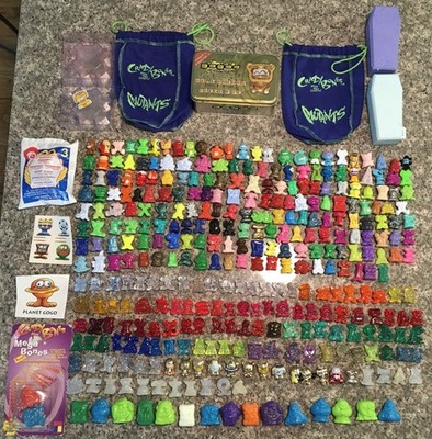 Assortment of ￼340 Gogo s Crazy Bones Sparkle, Translucent, Glow In Dark & More