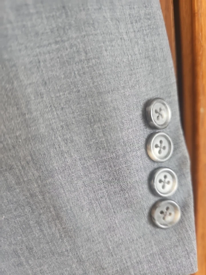 Hickey Freeman Men's Worsted Wool Sport Coat Blazer Gray Size 38R Made in USA - Image 2 of 4