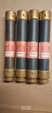 Lot of 4 -BUSSMAN FRS-R 2 8/10 Dual Element Time Delay 600vdc 2.8amp