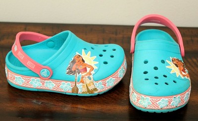 moana light up shoes