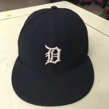 Detroit Tigers Blue w/ White Old English D Fitted New Era MLB Hat Cap Size 7 USA