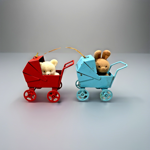 2 Vintage Avon beflockter Hase Bär Kinderwagen Weihnachtsschmuck 1,75 Zoll