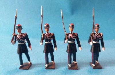 Visite De CBG Mignot ,fabrique De Soldats De Plomb Depuis 1825 Lentreprise Perp%c3%a9t