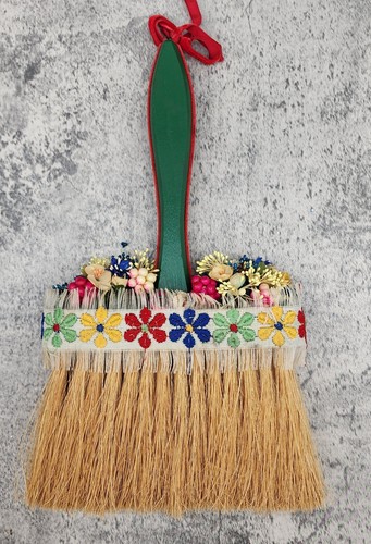 Vintage Russian Hanging Hand Broom Floral Design **UNIQUE FIND** - Picture 8 of 11