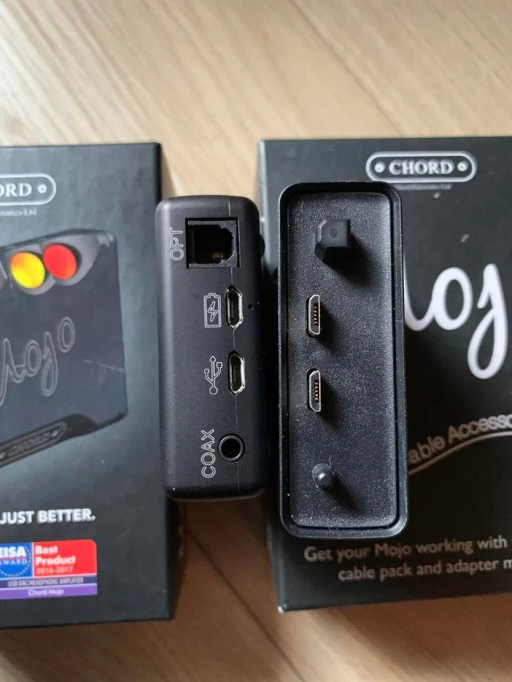 CHORD Electronics Portable Headphone Amplifier MOJO BLK  USED - Image 4 of 4