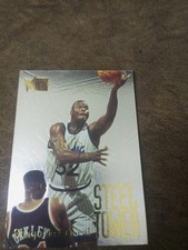 1995-96 Fleer Metal Shaquille O'Neal Steel Tower #7 Orlando Magic