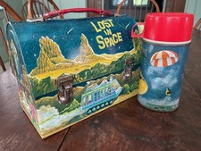 VINTAGE LOST IN SPACE LUNCHBOX AND THERMOS