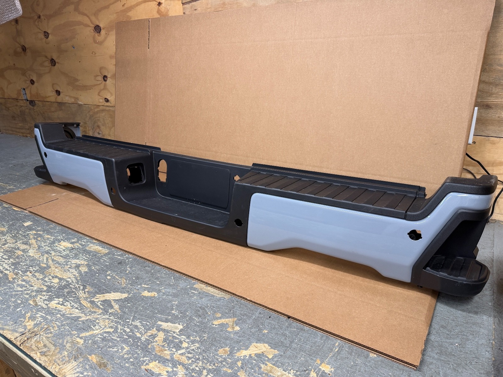 TAKE OFF OEM Ford F250 F350 SD GLACIER GRAY Rear Bumper SENSOR HOLES 2026