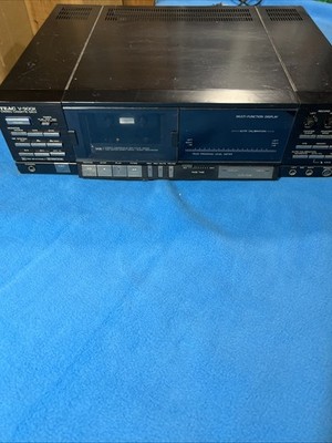 Vintage TEAC V-900X Stereo Cassette Deck Complete Unit Powers On For Parts Only