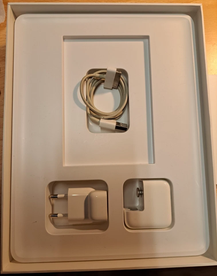 Apple iPad (3rd generation) · 64GB · Wi-Fi, Foto 3 von 4