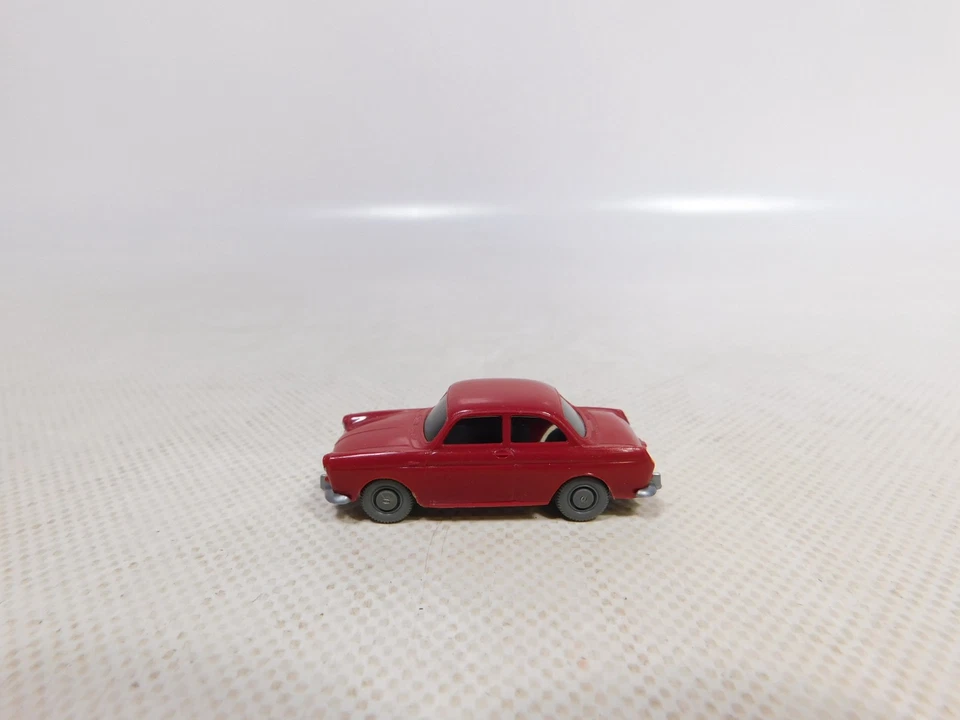 Wiking 1:87 H0 Modello Autovettura Volkswagen VW 1500 Berlina Rosso Molto Bene # - Immagine 2 di 4