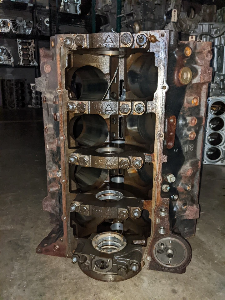 Bloque de cilindros de motor para 01-03 Chevrolet Silverado 3500 8,1 Foto 4 de 4