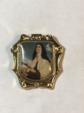 PIN RELIGIOUS NUN