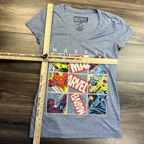 Marvel Shirt Womens Large Gray v-neck Short Sleeve - Picture 3 of 6