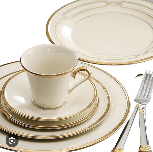 NORITAKE- SIGNATURE GOLD 4276 - 8 PIECES , 4 PLACE SETTING