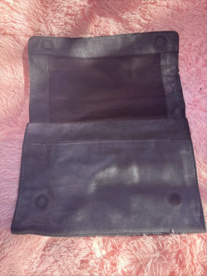 Bolso de mano Allsaints clutch de cuero negro con piel real Foto 4 de 4