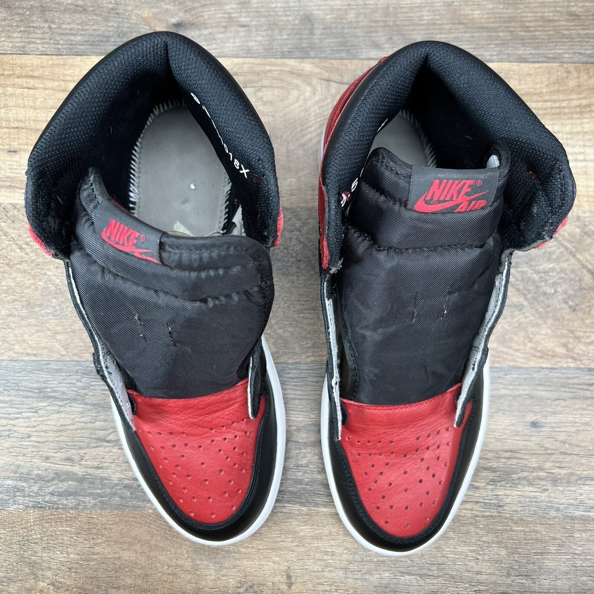 Air Jordan 1 Retro OG High Bred Banned 2016 Size 9.5 Mens Air Jordan 1 Retro OG High Bred Banned 2016 Size 9.5 Mens