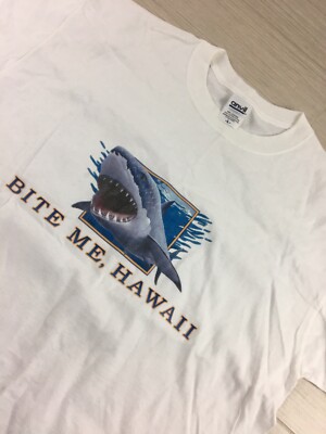 Bite Me Hawaii T Shirt Shark Size Large White 