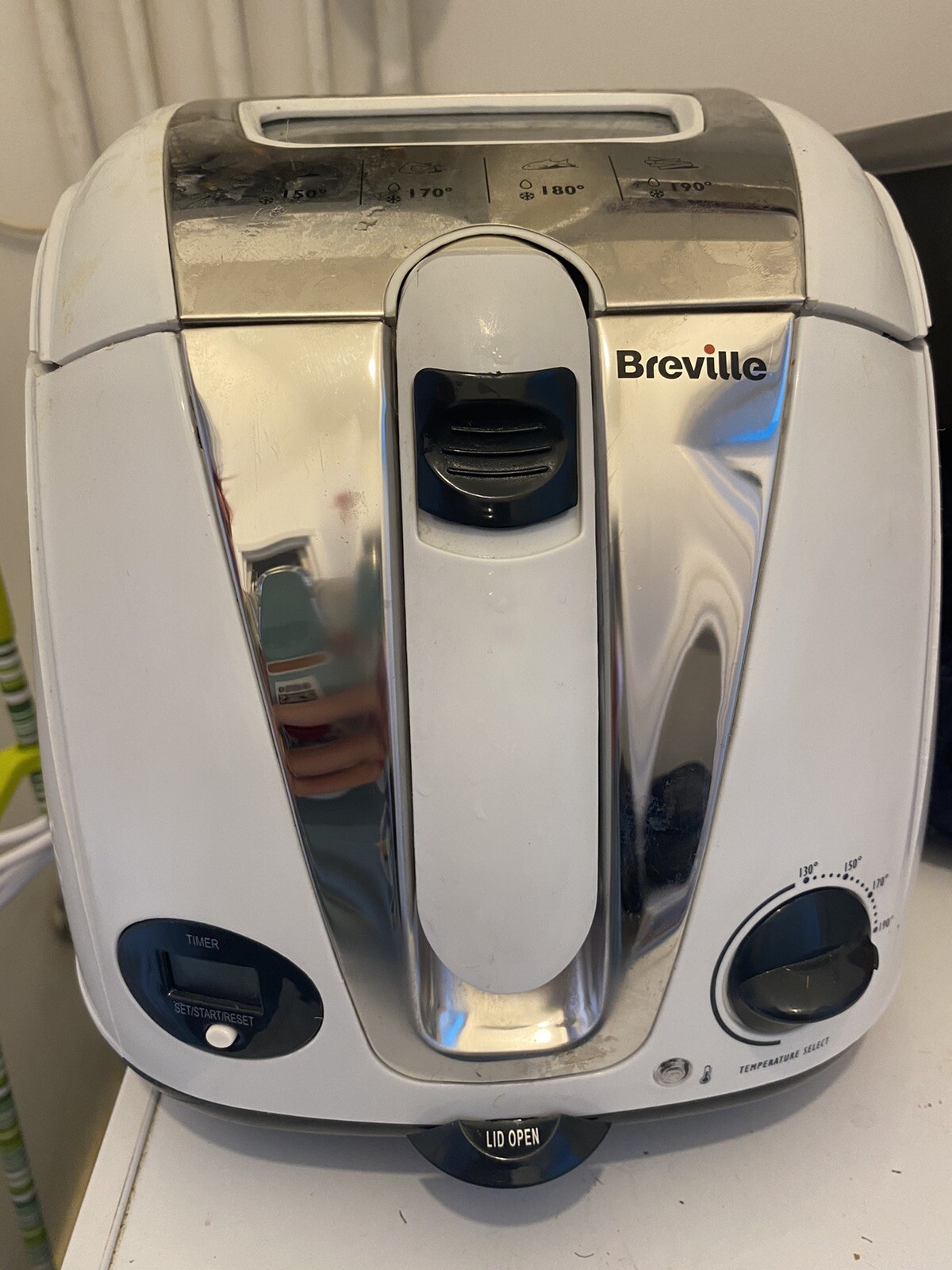 Breville VDF108 Easy Clean 2L Deep Fryer White eBay