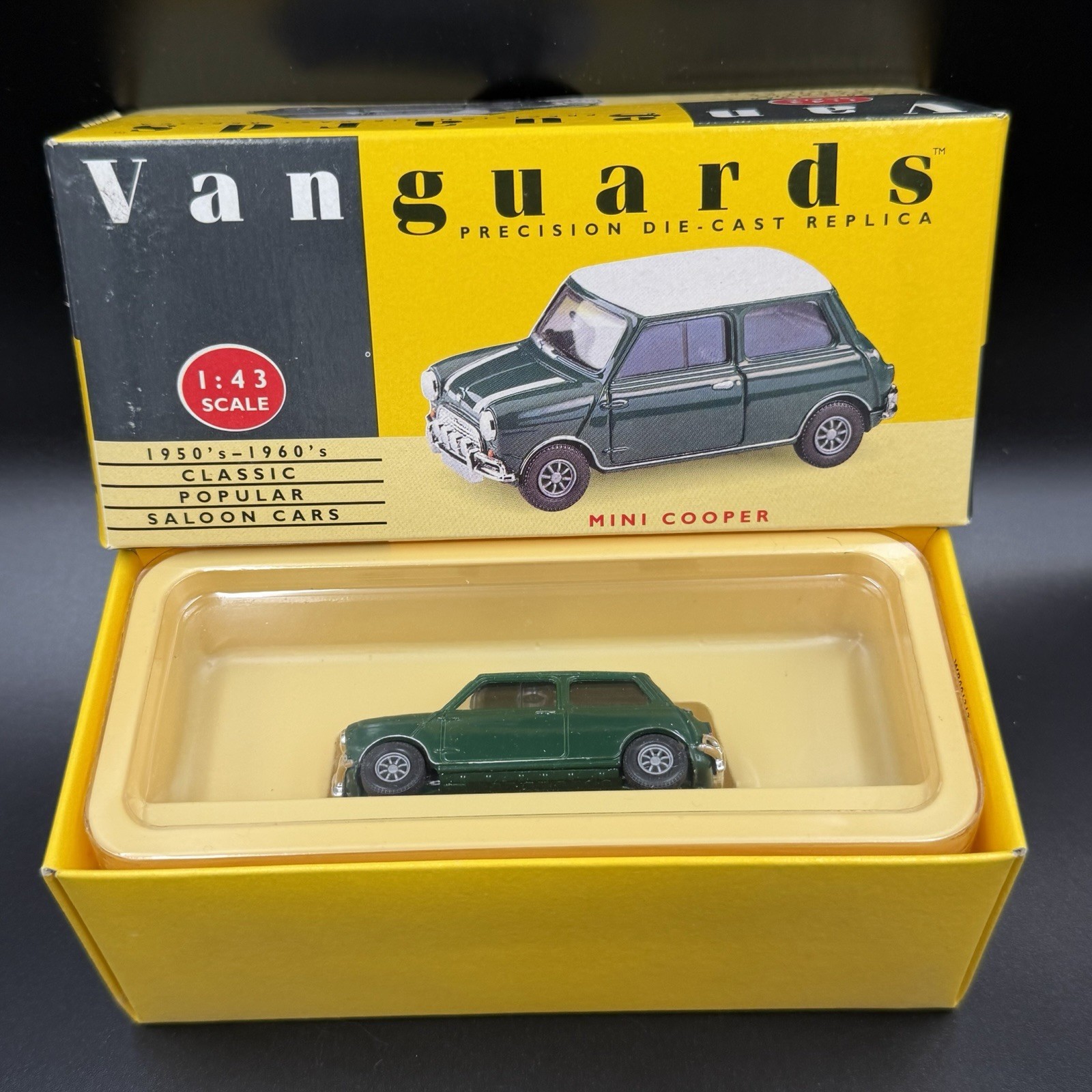 Vanguards Green + White Mini Cooper Car Model VA25002 1:43 BOXED VGC