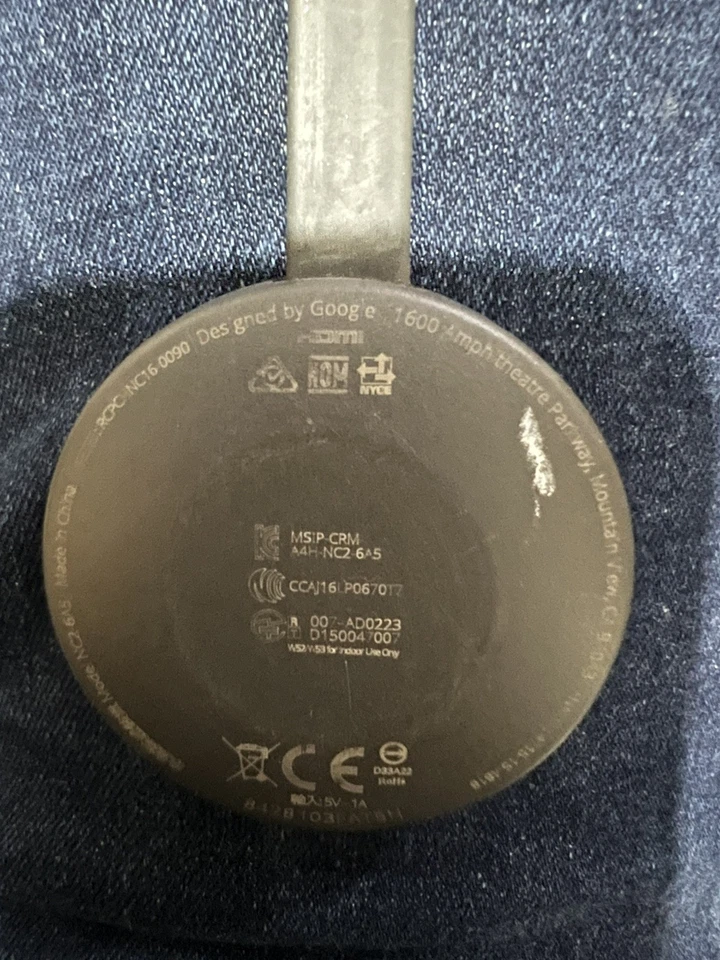 Google Chrome-cast Streaming Dongle NC2-6A5 1080p  - Image 2 of 2
