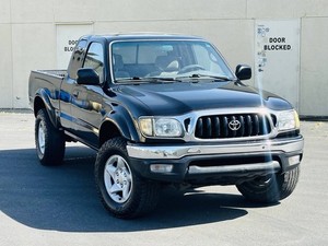 2003 Toyota Tacoma PreRunner V6 2dr Xtracab Rwd SB