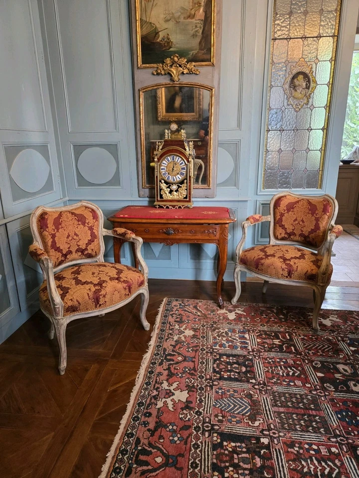 Paire de fauteuils à coiffer d’époque Louis XV. - Photo 2/4