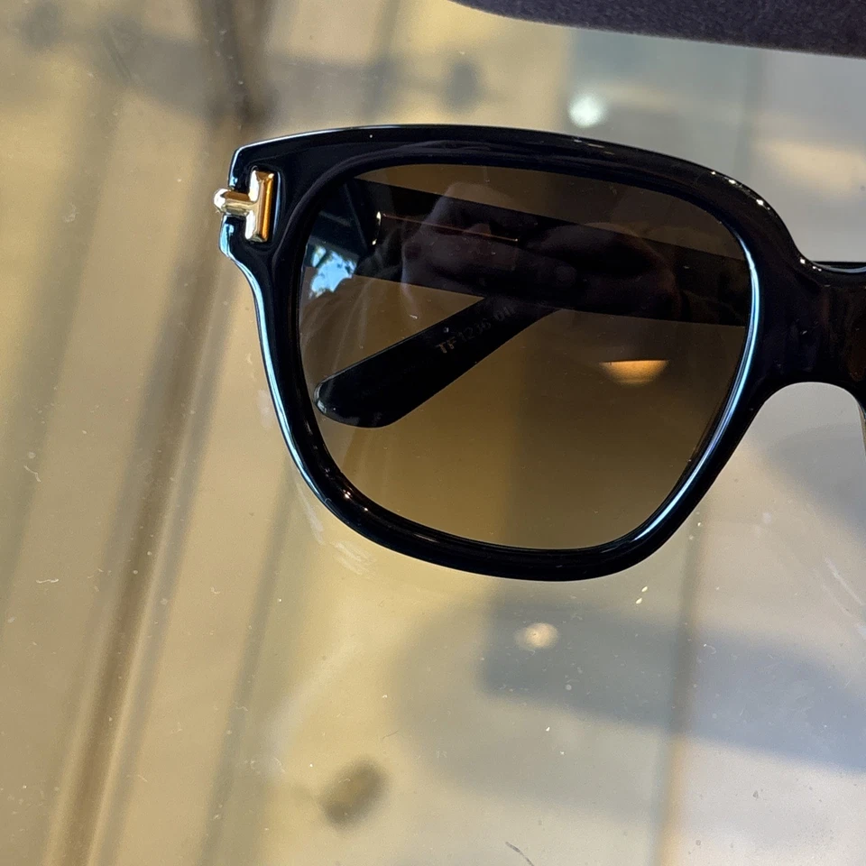 Gafas de sol Tom Ford TF 1236 ICON colección 01F negro/marrón degradado 58 nuevas Foto 3 de 4