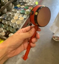 Den-Den Daiko – Traditional Japanese Baby Rattle Drum A charming toy rooted