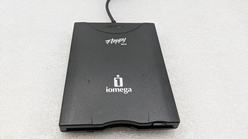 Lecteur de disquette de connexion USB Iomega YD-8U10 - Photo 2/5