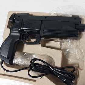 Sega Saturn lot of 2 VIRTUA GUN with 3 Japanese games For CRT TV Only Japan