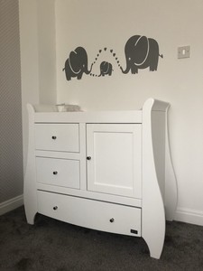 tutti bambini lucas changing unit