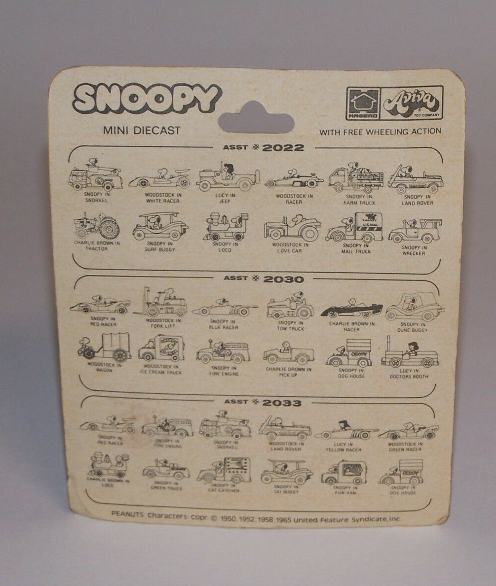 Vintage Rare SNOOPY Mini Diecast Woodstock In Love Car Aviva 1965
