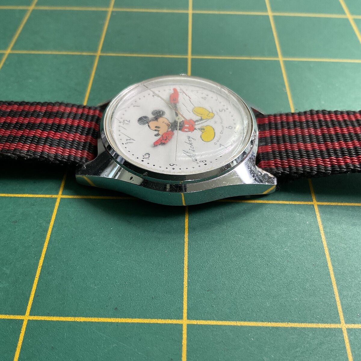Vintage SEIKO TOMONY DISNEY TIME 5000-7000 MICKEY MOUSE HAND Vintage SEIKO TOMONY DISNEY TIME 5000-7000 MICKEY MOUSE HAND