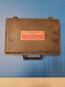 Snap-on SVT-262 Cooling System Tester Automotive Tool Kit USA Made Radiator Cap