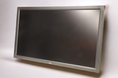 NEC MultiSync P701 70'' Full-HD 60Hz S-PVA 600cd/m2 Digital Signage Monitor