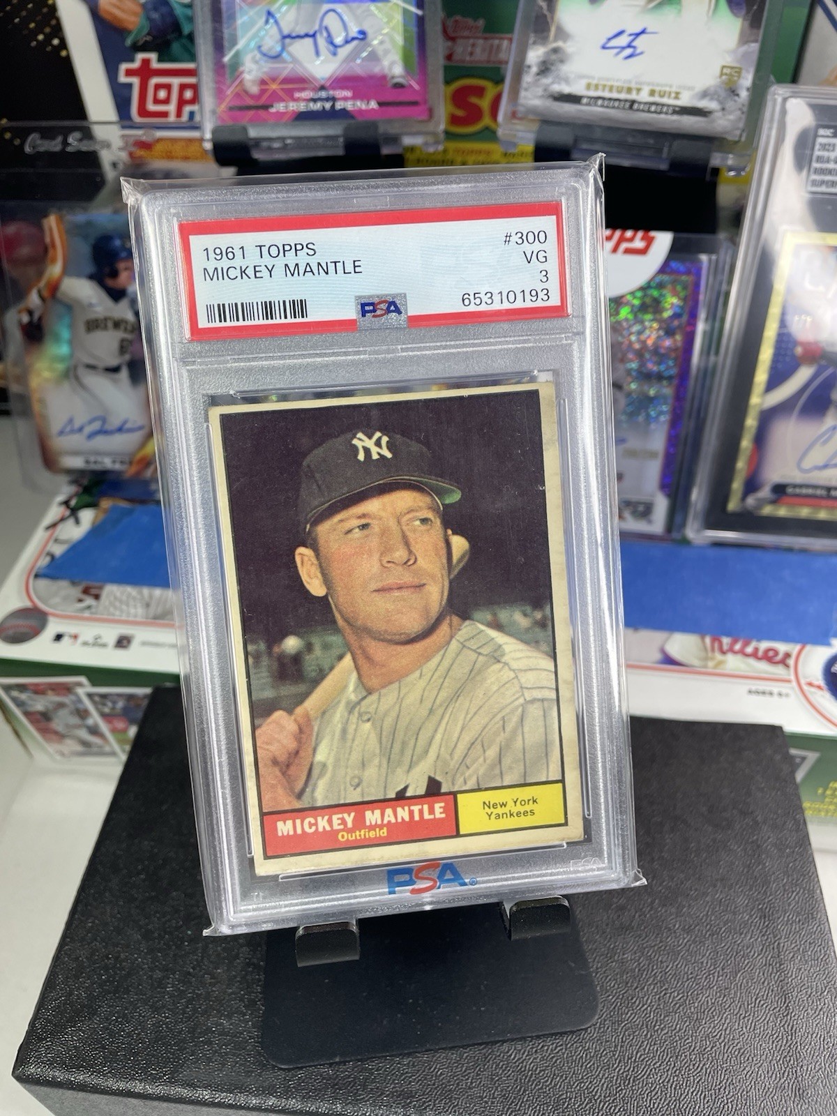 1961 Topps - Mickey Mantle #300 - PSA 3 Nicely Centered Very Good Eye Appeal view 3