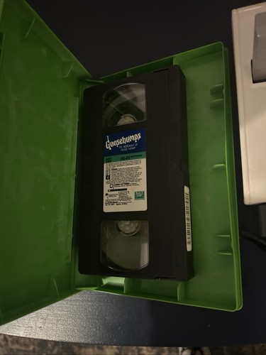 Goosebumps Lot Of 3 VHS, Tested, Flawless Play. Gems, R. L. Stine, Fever Swamp!! - Picture 12 of 15