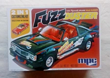 MPC 1980 Plymouth Volare Road Runner Fuzz Duster 2 in 1 Model Kit 843 NIOB 1/25