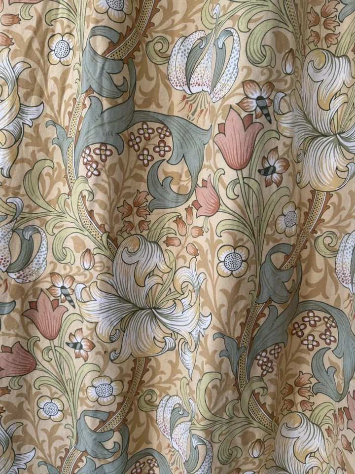 Golden Lily William Morris Lino 192” x 99” 2 Paneles Cortinas Sanderson Foto 4 de 4