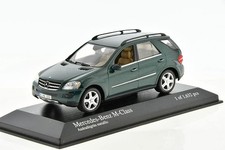 MERCEDES M Class dark green metallic 2005 1/43 MINICHAMPS 400034500
