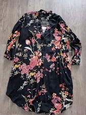 Forever 21 Contemporary Black Floral Tunic Dress Size S