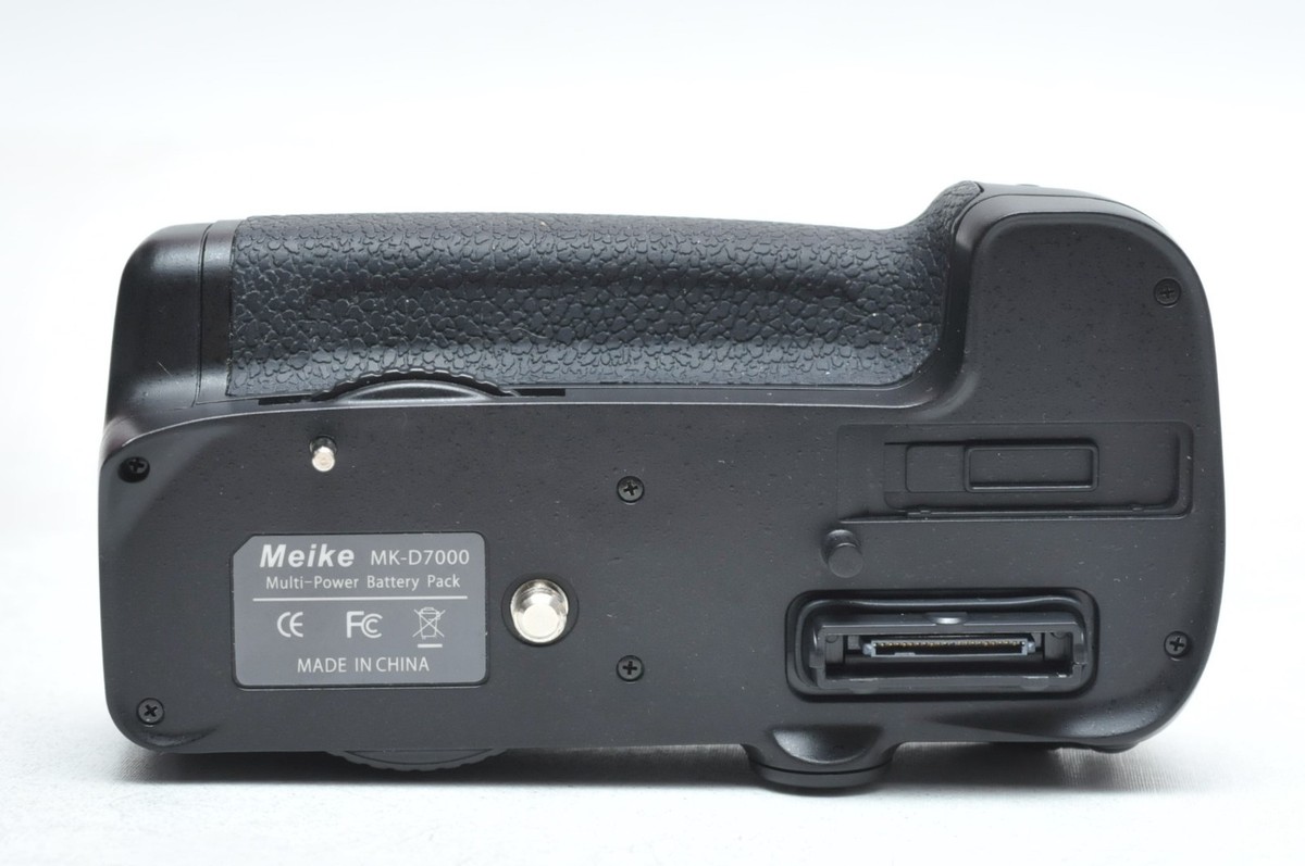 Meike MK-D7000 Battery Grip for Nikon D7000