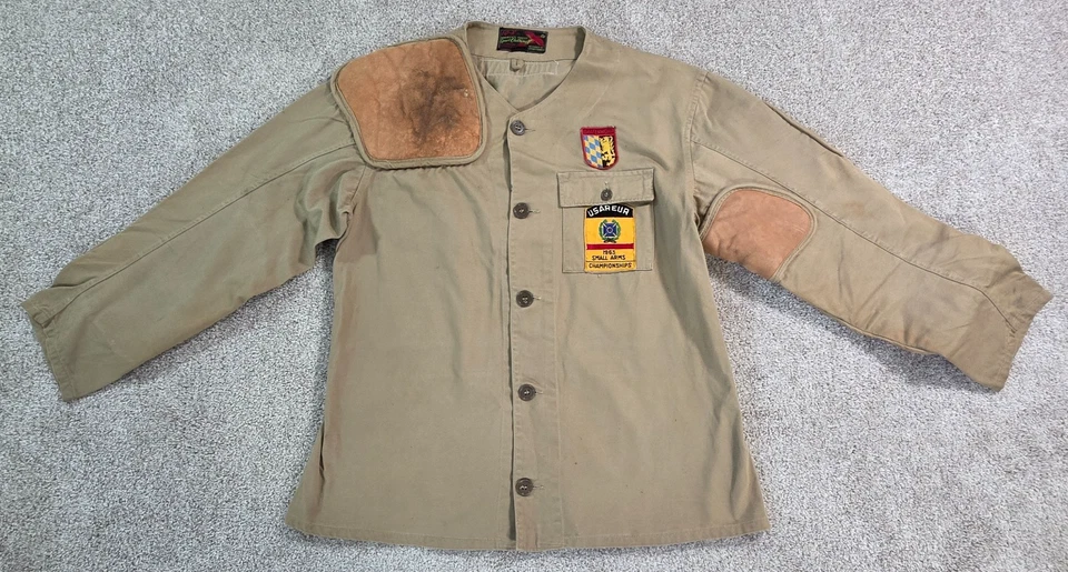 Chaqueta de tiro acolchada del ejército de la era de Vietnam parche rifle grande Foto 2 de 4