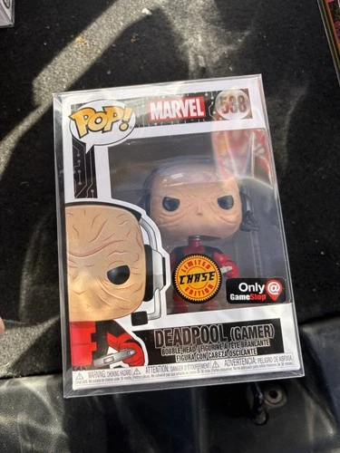 Funko Pop! Marvel - #538 Deadpool (Gamer) (Chase) GameStop Exclusive